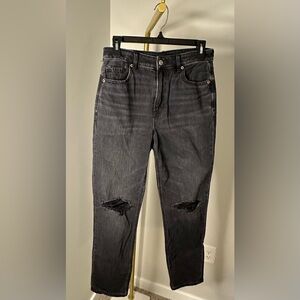 NWOT A/E Black Distressed Mom Jeans